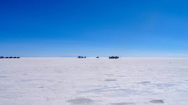 Salar Uyuni in Bolivia is a nature miracle — Stock Photo, Image