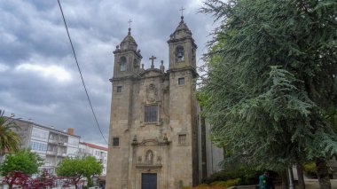 Santiago de Compostela İspanya 'nın piligrimlerin şehri.