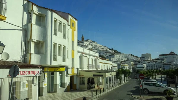 La Linea de la Concepcion, İspanya 'nın güneyinde bulunan bir şehirdir.