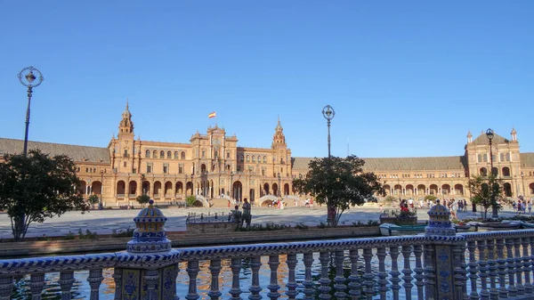 Η καταπληκτική πλατεία της Ισπανίας, Plaza de Espana en Σεβίλλη — Φωτογραφία Αρχείου