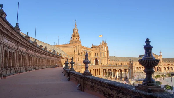 Niesamowity plac Hiszpanii, Plaza de Espana en Seville — Zdjęcie stockowe