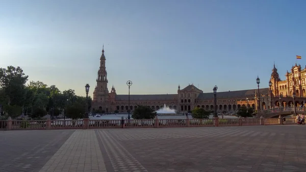 Η καταπληκτική πλατεία της Ισπανίας, Plaza de Espana en Σεβίλλη — Φωτογραφία Αρχείου