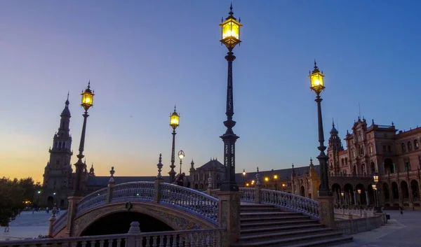 Η καταπληκτική πλατεία της Ισπανίας, Plaza de Espana en Σεβίλλη — Φωτογραφία Αρχείου