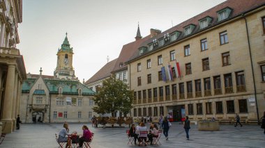 Bratislava Slovakya 'nın başkentidir, güzel mimaridir.
