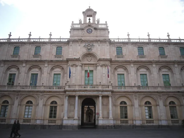 Catania è una bellissima città sull'isola di Sicilia, Italia — Foto Stock