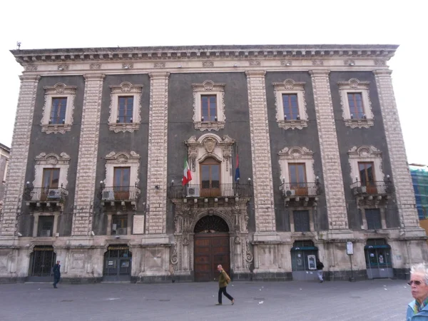 Catania é uma bela cidade na ilha da Sicília, Itália — Fotografia de Stock