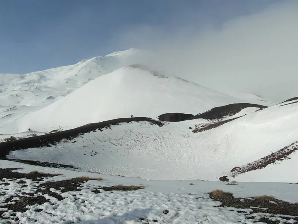 Célèbre volcan Etna sur l'île de Sicile — Photo