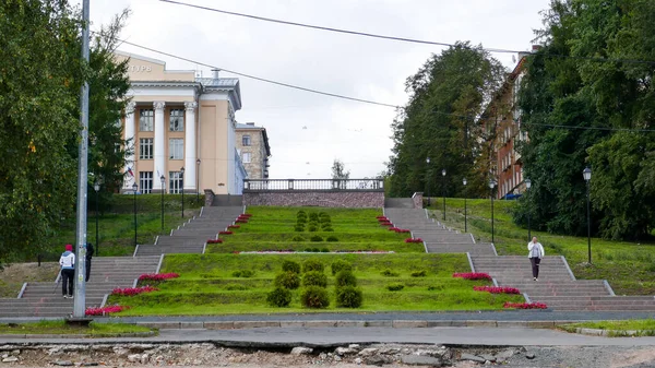 Petrozavodsk Ładne Miasto Nad Brzegiem Jeziora Onega Znajduje Się Północnej — Zdjęcie stockowe