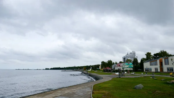 Petrozavodsk - die Hauptstadt von Karelien, Russland — Stockfoto