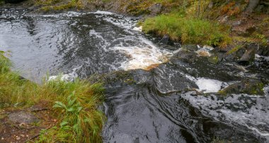 Ruskeala Şelalesi. Kuzey Rusya 'da, Karelia Cumhuriyeti' nde harika bir doğal park. Sortavala 'dan çok uzak değil..