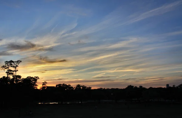 Houston parkında gün batımı