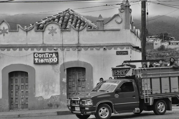 Meksika 'da dolaşıyorum.