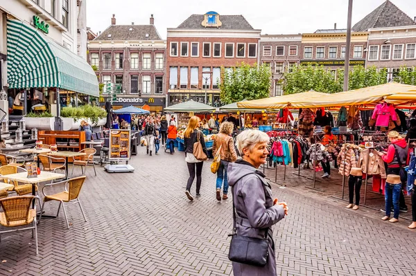 Popular Saturday Outdoor Market Historic Center Old Hanseatic City Zwolle — Stock Photo, Image