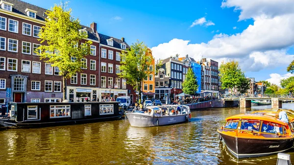 Amsterdam Nederland Sept 2018 Toeristische Rondvaartboten Ligplaats Anne Frank House — Stockfoto
