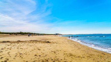 Banjaardstrand, geniş ve temiz kumlu plaj boyunca Hollanda Zeeand il Schouwen-Duiveland yarımadasında Oosterschelde girişi