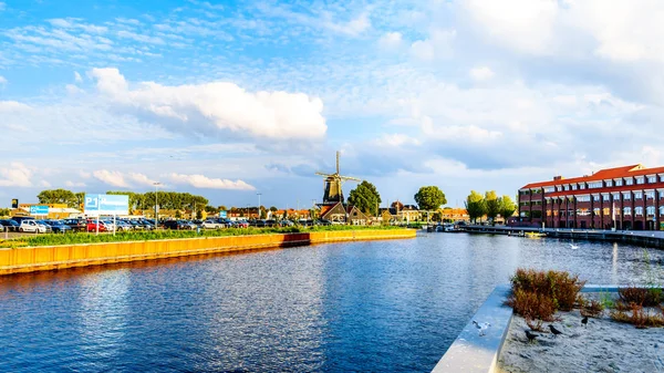 Der Innenhafen Des Historischen Fischerdorfes Harderwijk Der Niederländischen Provinz Gelderland — Stockfoto