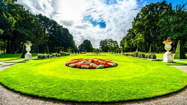 Haarzuilens Utrecht Holandia Października 2018 Piękne Ogrody Otaczające Zamek Haar — Zdjęcie stockowe