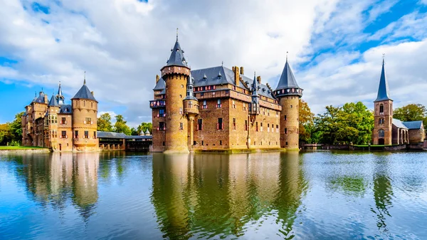 Haarzuilens Utrecht Países Baixos Outubro 2018 Magnífico Castelo Haar Rodeado — Fotografia de Stock