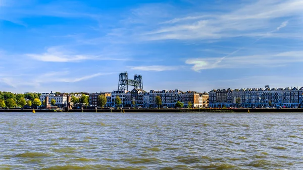 Rotterdam Netherlands September 2018 Nieuwe Maas Rivier Met Historische Huizen — Stockfoto