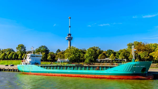 Rotterdam Pays Bas Septembre 2018 Cargo Océanique Avec Tour Euromast — Photo