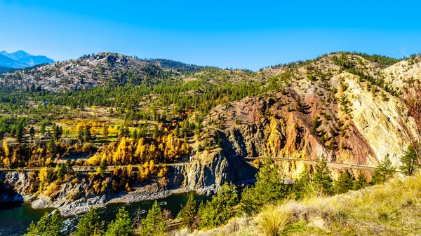 Colores Otoñales Rocas Coloridas Largo Del Río Thompson White Canyon — Foto de Stock
