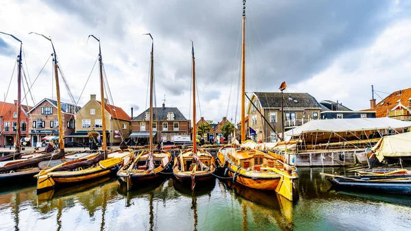 Bunschoten Spakenburg Netherlands Oct 2018 Traditional Wooden Fishing Boats Called — стоковое фото