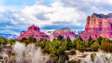 Red Rock yakınındaki kuzey Arizona içinde Coconino National Forest, Amerika Birleşik Devletleri Sedona'da city Bell Rock, adlı dağ.