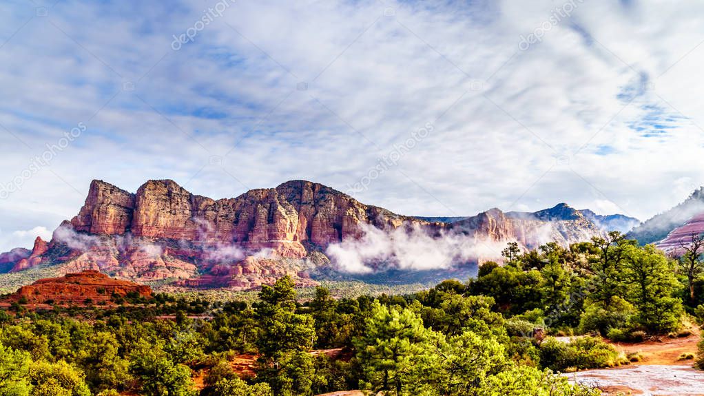 Lee Mountain, Munds Mountain and other red rock mountains surrounding the town of Sedona in northern Arizona in Coconino National Forest, United States of America
