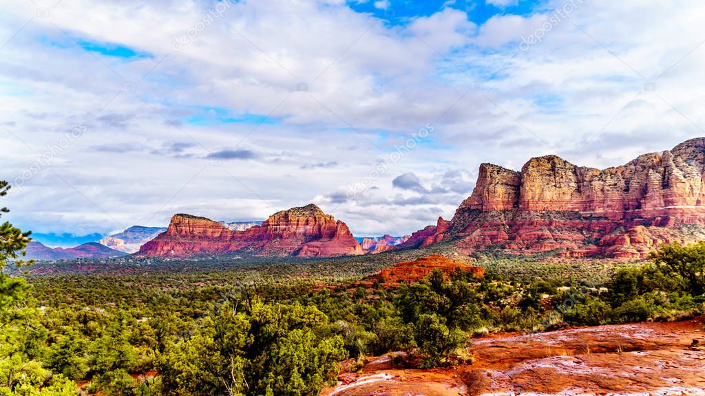The Red Rocks of Twin Buttes and the Munds Mountain  Range near the town of Sedona in northern Arizona in Coconino National Forest, USA