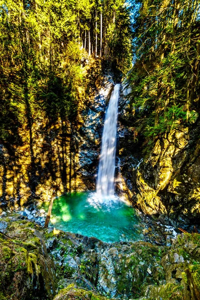 Turquoise Waters Cascade Falls Cascade Falls Regional Park Towns Mission — Stock Photo, Image