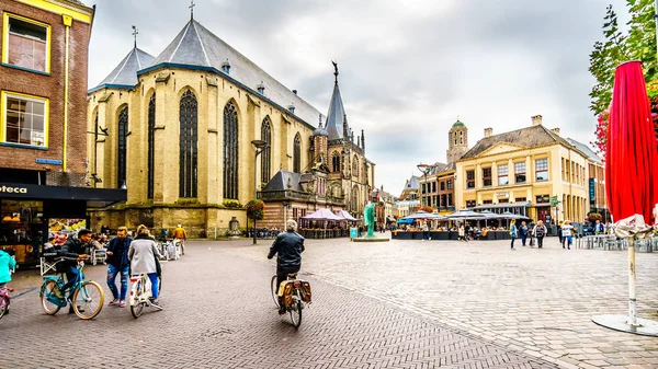 Zwolle Overijsel Netherlands Oct 2018 People Walking Biking Hanging Out — стоковое фото