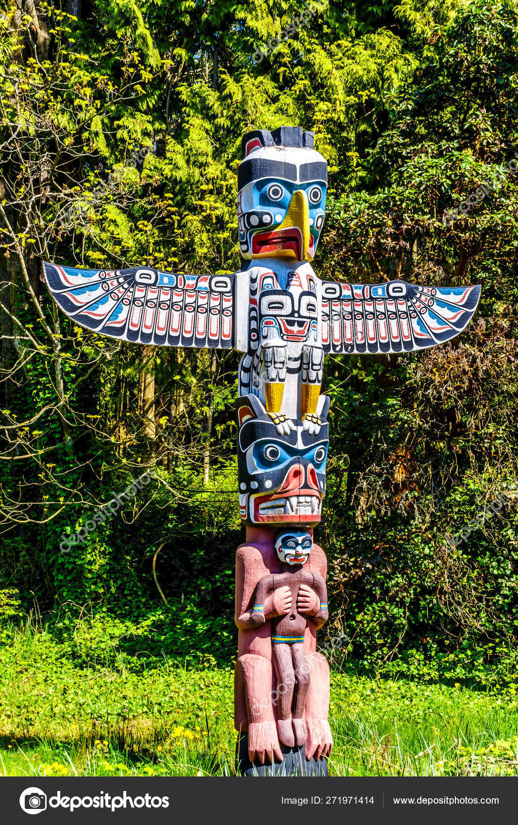 Colorful 'Thunderbird House Post Totem Pole' Totem Pole Has Thunderbird