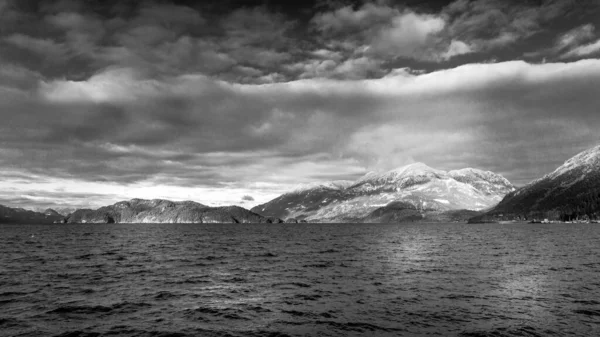 Foto Blanco Negro Del Paisaje Invierno Del Lago Harrison Las —  Fotos de Stock
