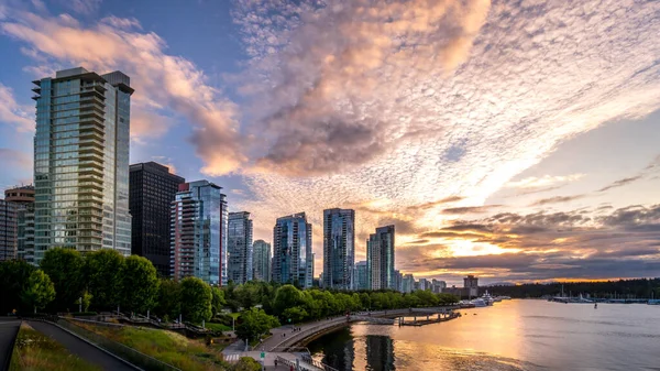Vancouver Canada Július 2020 Sunset High Rise Condominium Towers Coal — Stock Fotó