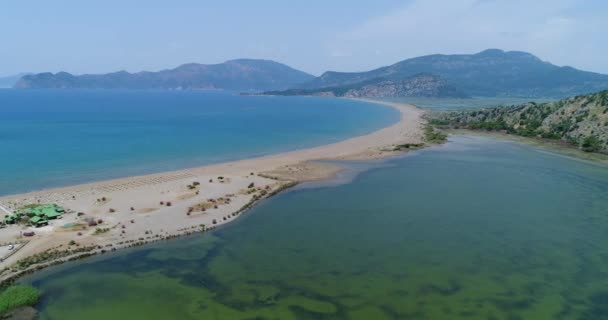 Letecký Pohled Iztuzu Nebo Turtle Beach Delta Řeky Dalyan Turecko — Stock video