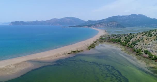 Letecký Pohled Iztuzu Nebo Turtle Beach Delta Řeky Dalyan Turecko — Stock video