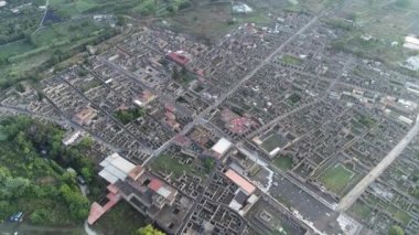 Hava. Pompei ruins - antik Roma kenti kaybetti. Güneş doğuyor. İtalya, 4k.