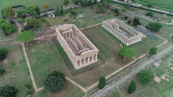 Luchtfoto Ruïnes Van Peastum Tempel Van Hera Italië — Stockvideo