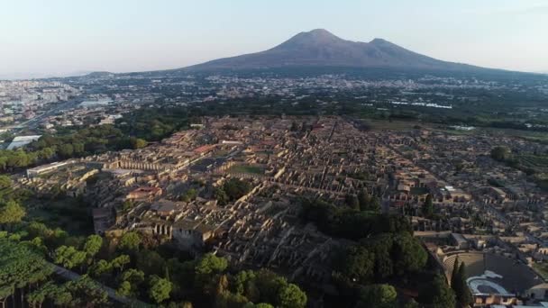 Aéreo Ruínas Pompeia Antiga Cidade Romana Perdida Nascer Sol Itália — Vídeo de Stock