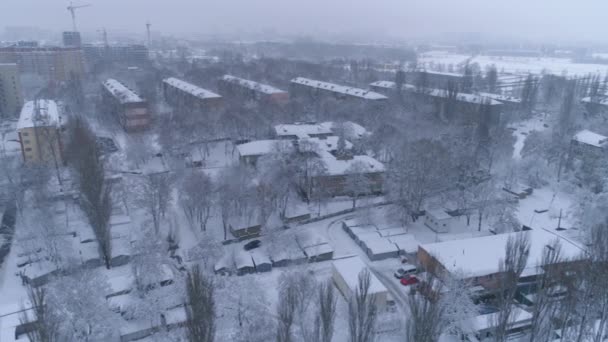 Vista Aérea Dron Vuela Por Encima Típica Zona Residencial Europa — Vídeo de stock