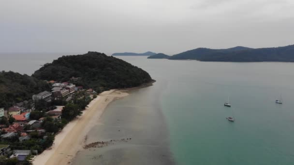 Vista Aérea Isla Phuket Tailandia Drone Vuela Por Encima Costa — Vídeos de Stock