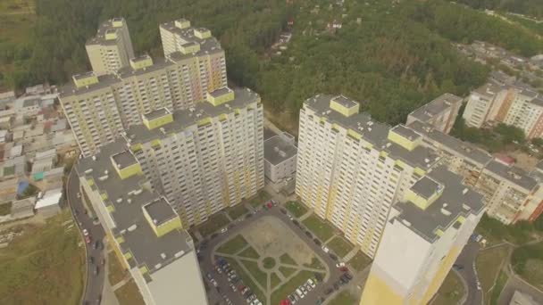 Luchtfoto Drone Shot Van Economy Class Moderne Huisvesting Blokken Kiev — Stockvideo