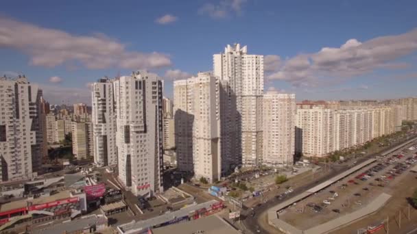 Letecký Pohled Přezáběr Moderních Bytových Bloků Kyjevě Ukrajina — Stock video