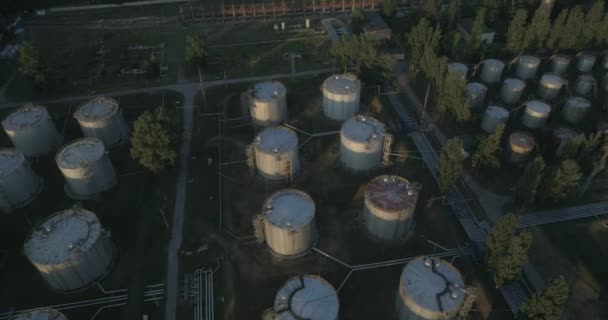 Havadan Görünüm Petrol Yakıt Tankı Çiftliği Yakıt Depolama Istasyonu Endüstriyel — Stok video