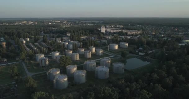 Luchtfoto Olie Brandstoftank Boerderij Brandstof Opslagstation Industriële Faciliteit — Stockvideo