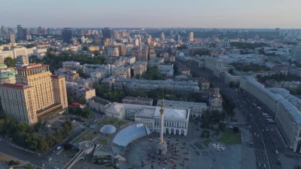 Antenne Onafhankelijkheidsplein Kiev Kiev Oekraïne Vliegen Boven Het Stadscentrum — Stockvideo