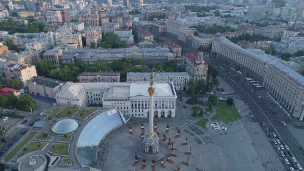 Luftaufnahme Unabhängigkeitsdenkmal Kiew Kyiw Ukraine — Stockvideo