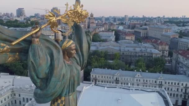 Luchtfoto Monument Van Onafhankelijkheid Kiev Kiev Oekraïne — Stockvideo