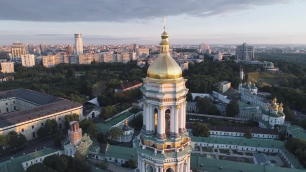 Antenne Kiev Pechersk Lavra Orthodoxe Kirche Kloster Und Museum Sonnenaufgang — Stockvideo