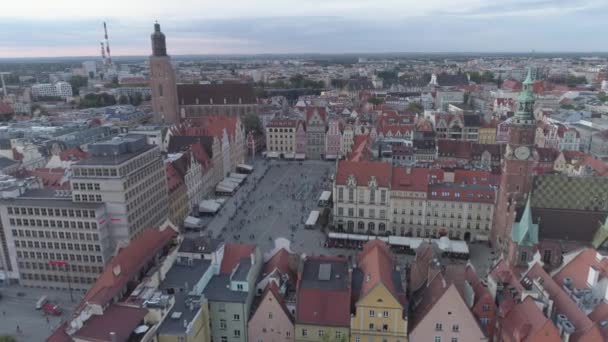 Aerial View Wroclaw Old Town Market Square Evening — Stock Video